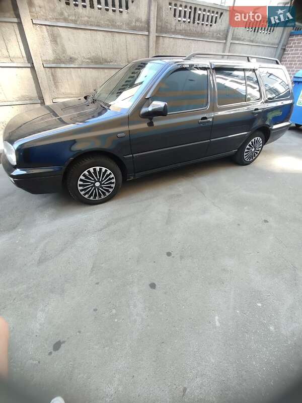 Универсал Volkswagen Golf 1997 в 