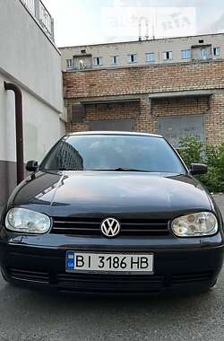 Хетчбек Volkswagen Golf 1999 в Києві