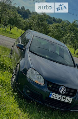 Хэтчбек Volkswagen Golf 2007 в Ужгороде