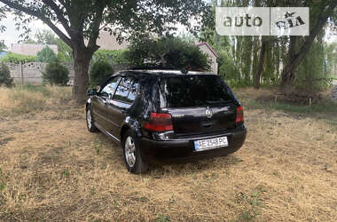 Хэтчбек Volkswagen Golf 2000 в Широком