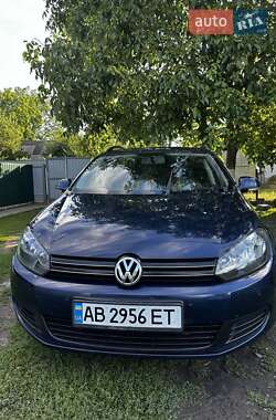 Универсал Volkswagen Golf 2010 в Казатине
