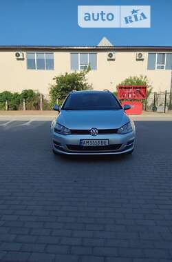 Универсал Volkswagen Golf 2017 в Житомире