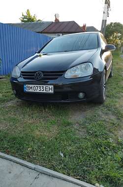 Хетчбек Volkswagen Golf 2004 в Сумах