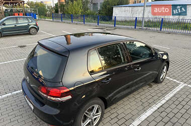 Хетчбек Volkswagen Golf 2009 в Нововолинську