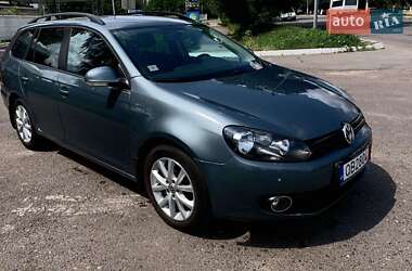 Універсал Volkswagen Golf 2009 в Рівному