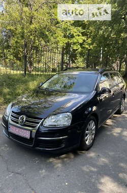 Універсал Volkswagen Golf 2008 в Києві