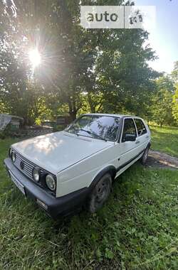 Хэтчбек Volkswagen Golf 1989 в Черновцах