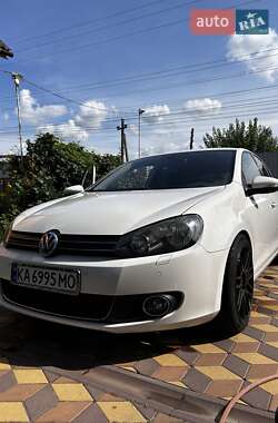 Хэтчбек Volkswagen Golf 2010 в Нежине