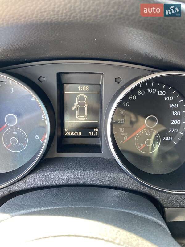 Универсал Volkswagen Golf 2010 в Бережанах