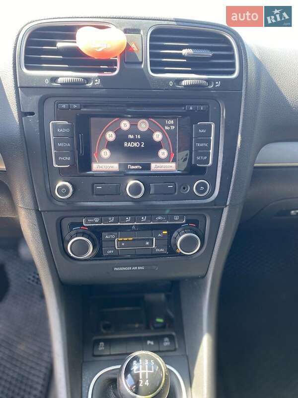 Универсал Volkswagen Golf 2010 в Бережанах