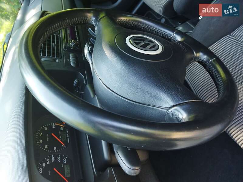 Кабриолет Volkswagen Golf 2001 в Тернополе