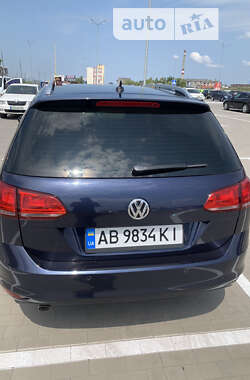 Универсал Volkswagen Golf 2015 в 