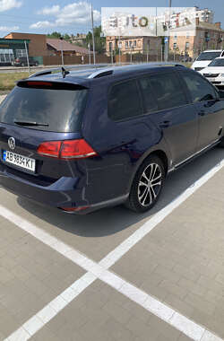 Универсал Volkswagen Golf 2015 в 