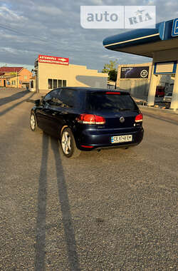 Хэтчбек Volkswagen Golf 2010 в Черновцах