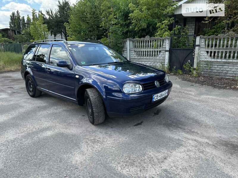 Универсал Volkswagen Golf 1999 в Чернигове