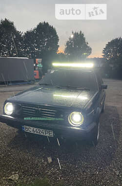 Хэтчбек Volkswagen Golf 1985 в 