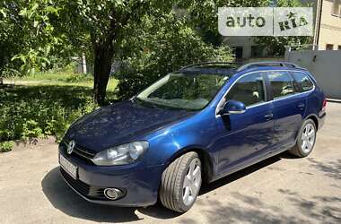 Универсал Volkswagen Golf 2011 в Харькове