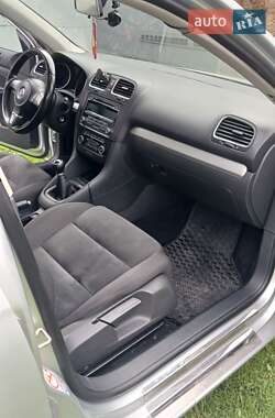 Универсал Volkswagen Golf 2011 в 