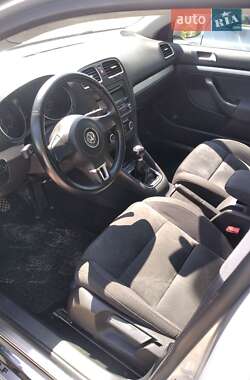 Универсал Volkswagen Golf 2011 в 