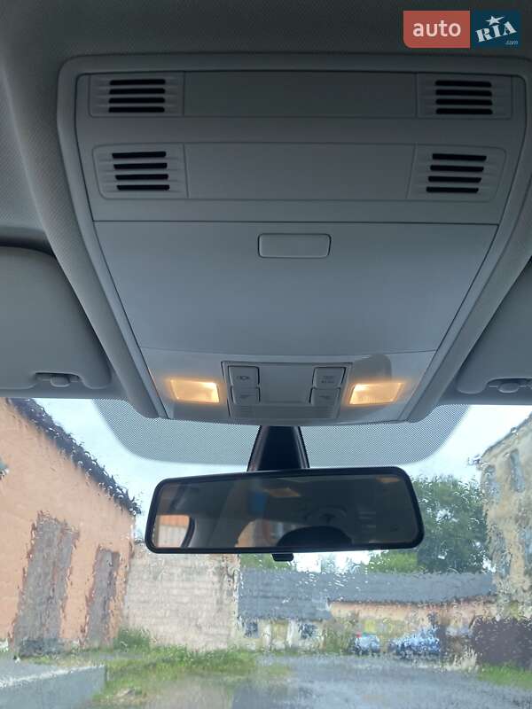 Універсал Volkswagen Golf 2018 в Рівному