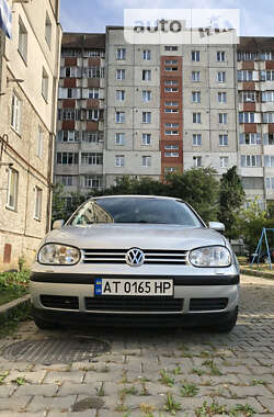 Хетчбек Volkswagen Golf 1999 в Івано-Франківську