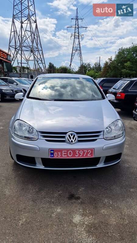 Хэтчбек Volkswagen Golf 2007 в Николаеве