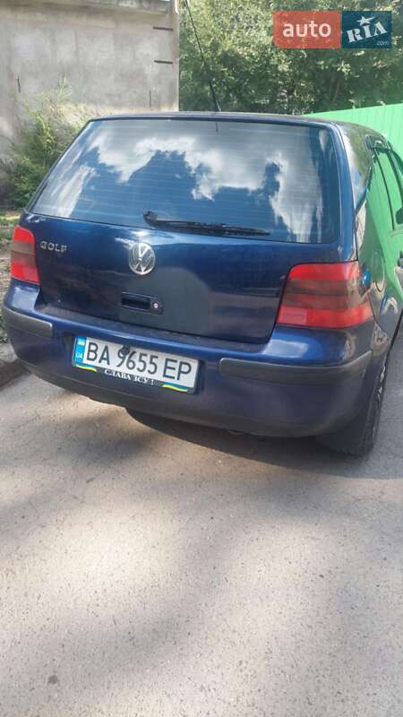 Хэтчбек Volkswagen Golf 2000 в Желтых Водах
