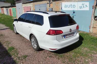 Универсал Volkswagen Golf 2015 в 
