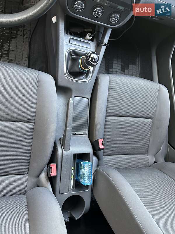 Хэтчбек Volkswagen Golf 2006 в Берегово