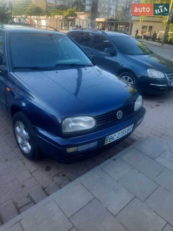 Універсал Volkswagen Golf 1996 в Івано-Франківську
