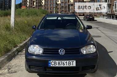 Універсал Volkswagen Golf 2001 в Чернігові