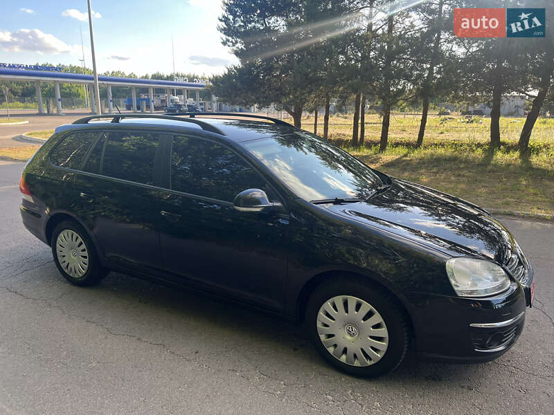 Універсал Volkswagen Golf 2009 в Ковелі