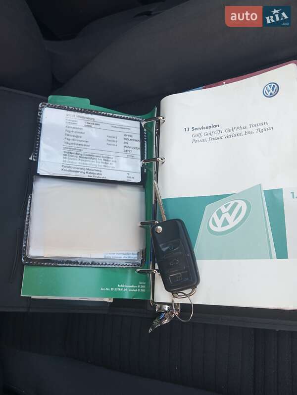 Хетчбек Volkswagen Golf 2008 в Могилів-Подільському