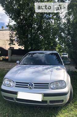 Хэтчбек Volkswagen Golf 1999 в Щирце