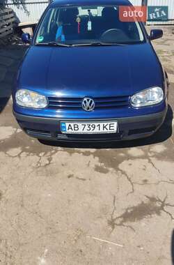 Хетчбек Volkswagen Golf 2000 в Немирові