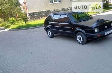 Хетчбек Volkswagen Golf 1990 в Надвірній