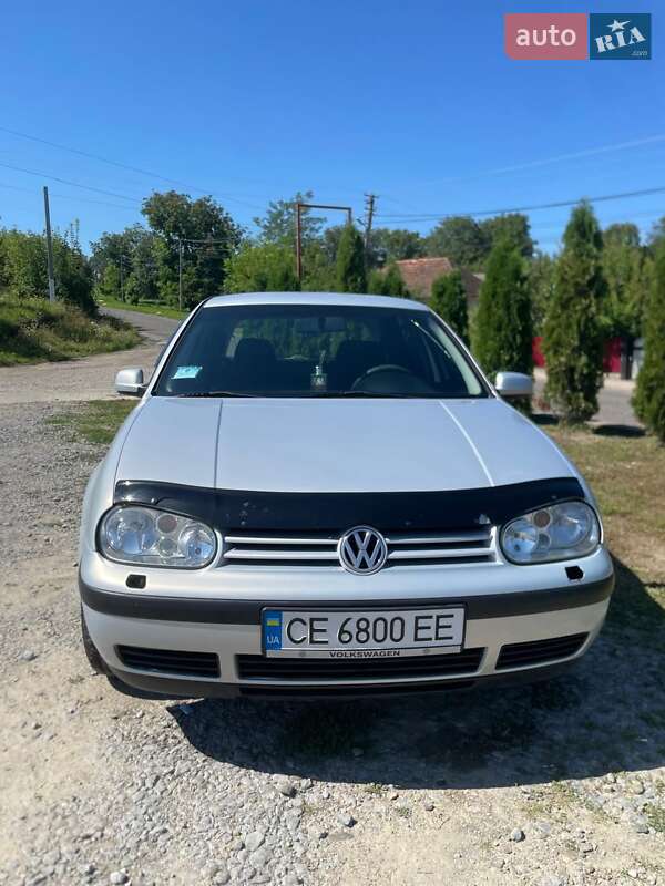 Volkswagen Golf 1998