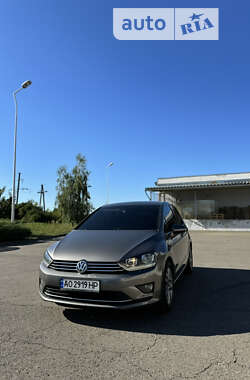 Хетчбек Volkswagen Golf 2014 в Виноградові