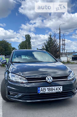 Универсал Volkswagen Golf 2020 в Виннице