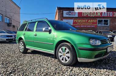 Універсал Volkswagen Golf 1999 в Смілі