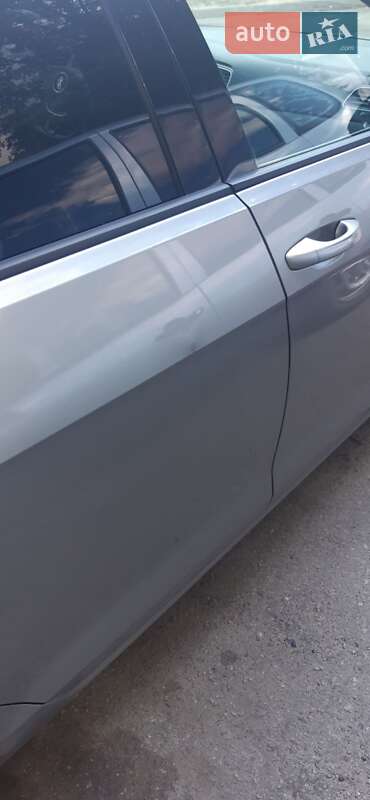 Універсал Volkswagen Golf 2015 в Харкові