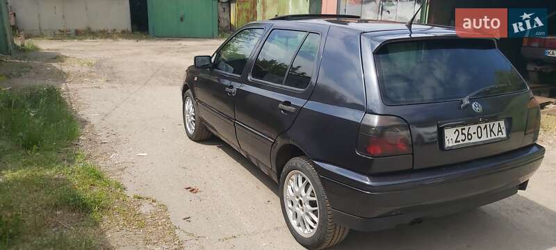 Хэтчбек Volkswagen Golf 1996 в Киеве фото 4 Хэтчбек Volkswagen Golf 1996 в Киеве