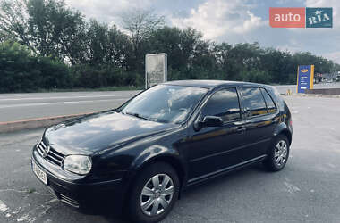 Хетчбек Volkswagen Golf 2000 в Чернівцях