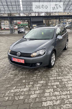 Универсал Volkswagen Golf 2011 в Львове