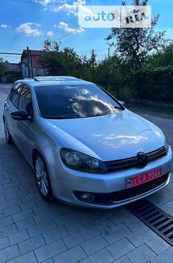 Хэтчбек Volkswagen Golf 2011 в Мукачево