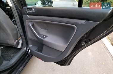 Универсал Volkswagen Golf 2009 в Бершади