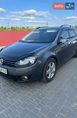 Універсал Volkswagen Golf 2013 в 