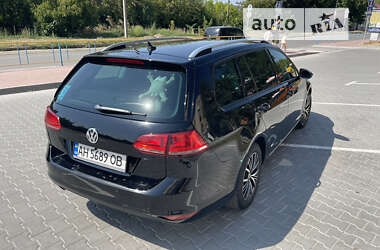 Универсал Volkswagen Golf 2016 в 