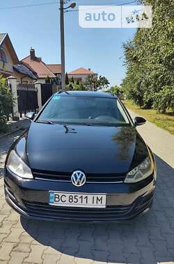 Универсал Volkswagen Golf 2015 в Львове