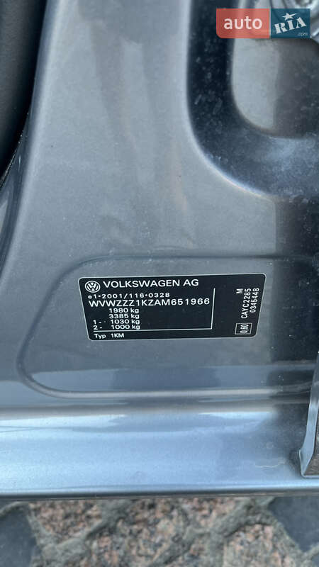 Универсал Volkswagen Golf 2010 в 